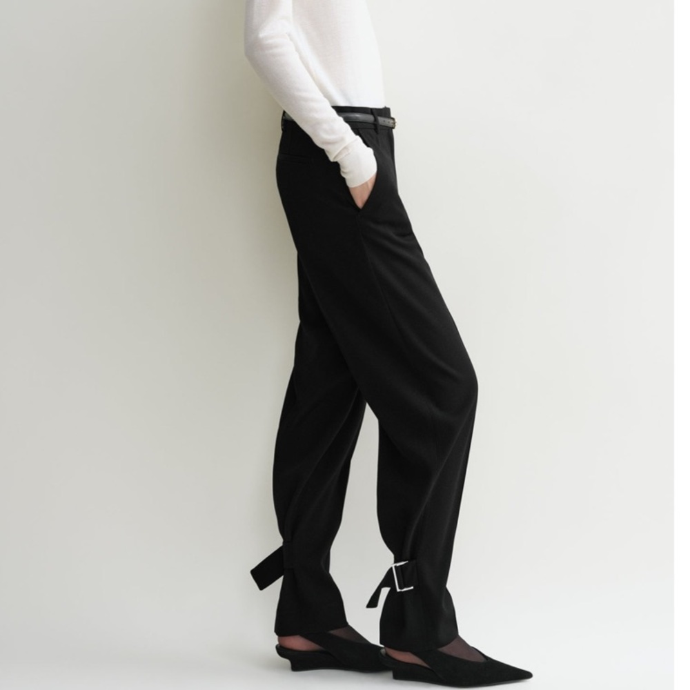 {Toteme} Buckled Slouched Trousers